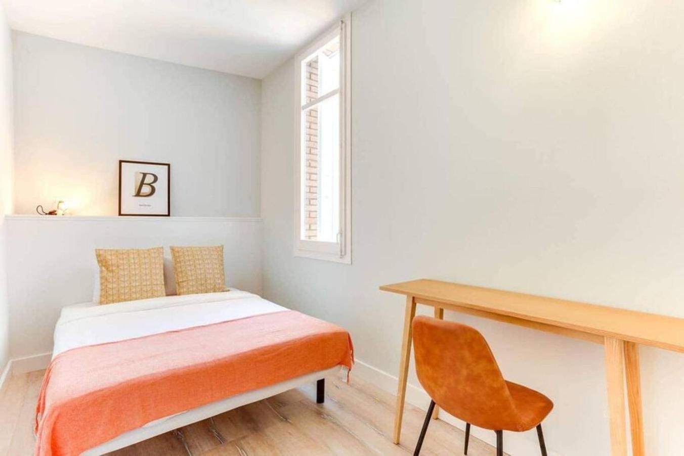 Bright 2bdr In Trendy Gracia